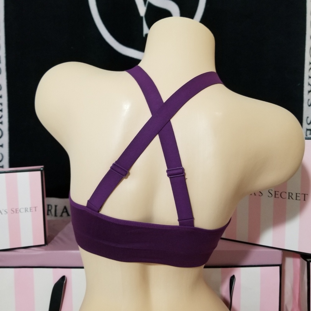 *PADDED* NWT VICTORIA'S SECRET SPORTS BRA - Picture 3 of 5